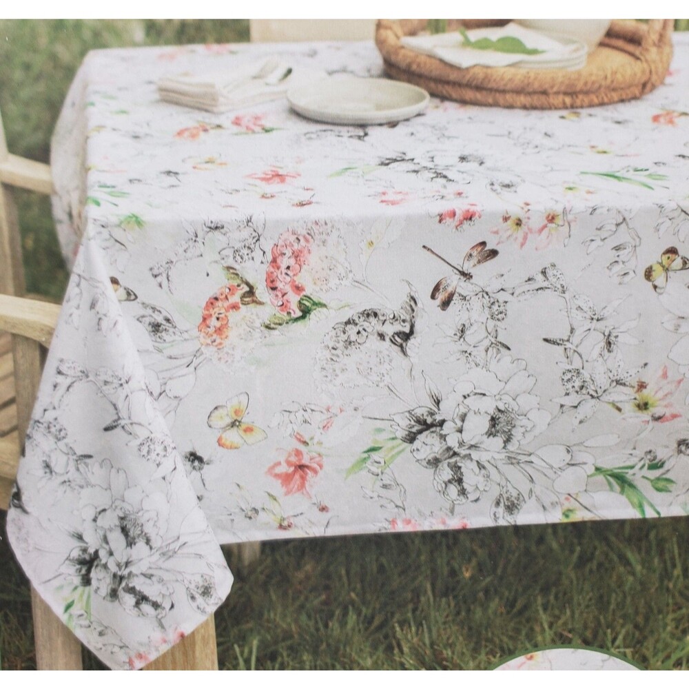 Spillproof In/Outdoor Tablecloth,60"x120"Oblong,FLOWERS & BUTTERFLIES,KAYAH#2,BM